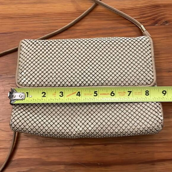 Whiting & Davis Vintage Cream Chainmail Mesh Enamel Crossbody Bag Purse - Picture 7 of 14